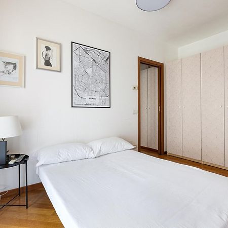 מילאנו Cosy Studio With Balcony & Private Garage מראה חיצוני תמונה
