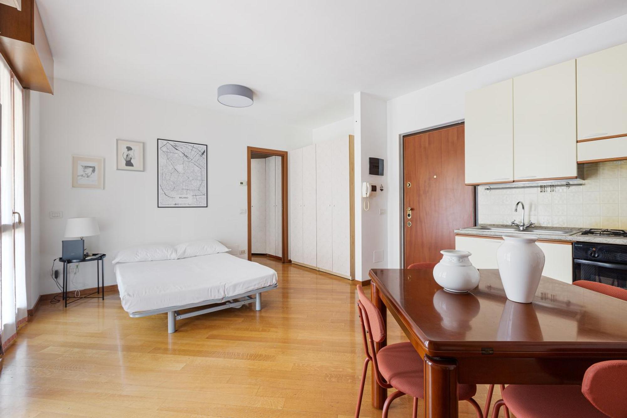 מילאנו Cosy Studio With Balcony & Private Garage מראה חיצוני תמונה