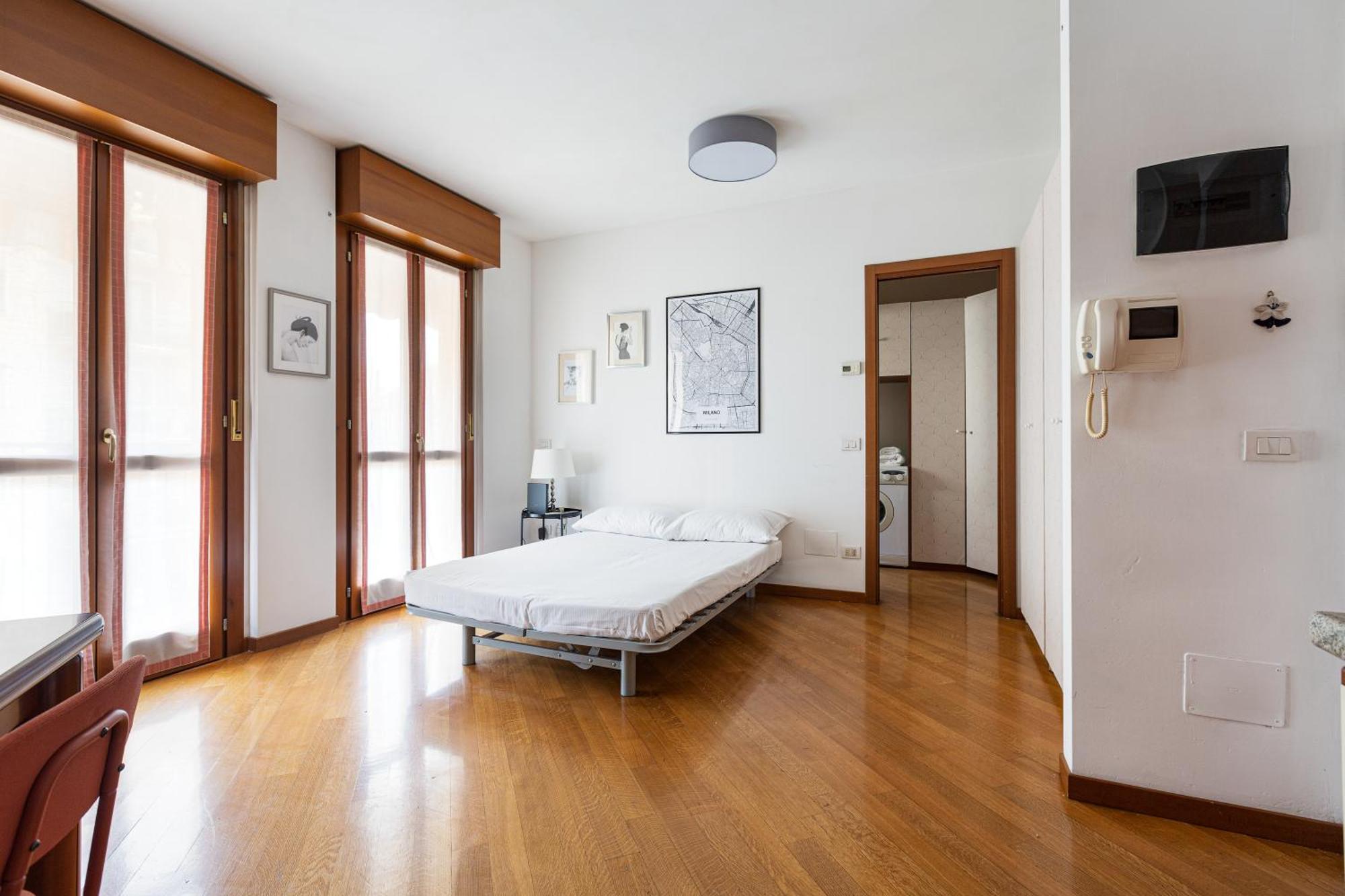 מילאנו Cosy Studio With Balcony & Private Garage מראה חיצוני תמונה